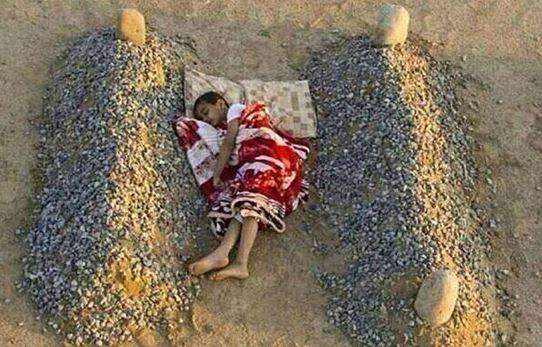 الحقيقة وراء "الطفل بين القبور" في سوريا