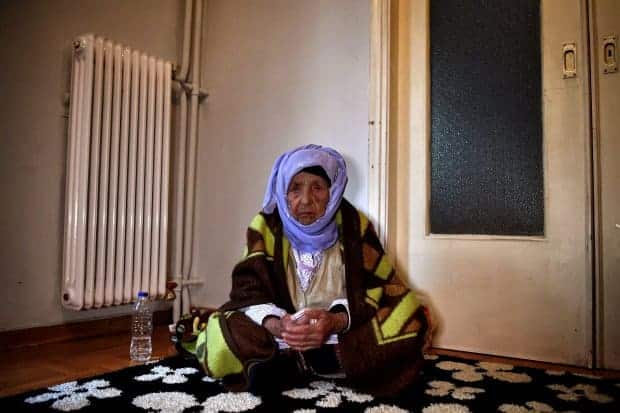 اللاجئة الأكبر سنا في العالم.. تبلغ 111 عاما وتحلم بلم الشمل مع حفيدتيها