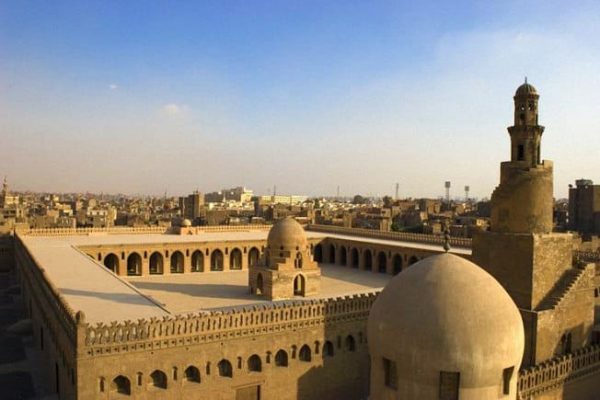 العلاقة المذهلة بين صلاة العيد وجامع أحمد بن طولون