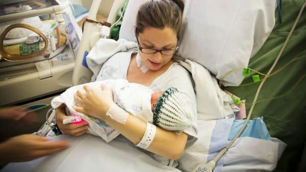 عقار ثوري يخلص الأمهات من كابوس النزف بعد الولادة