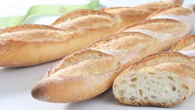 طريقة عمل الخبز الفرنسي الأشهر.. الباجيت