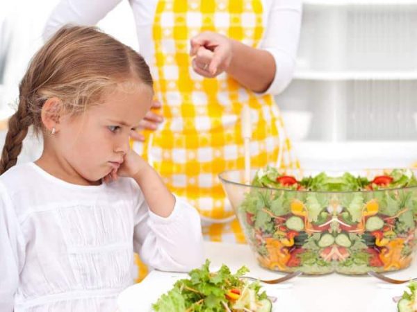 حيل سحرية تجعل أطفالك يعشقون الخضروات