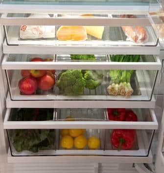 بالصور: أفضل طريقة لتنظيم الثلاجة