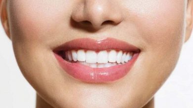 طرق تبييض الأسنان ومكافحة التسوس بخلطات طبيعية