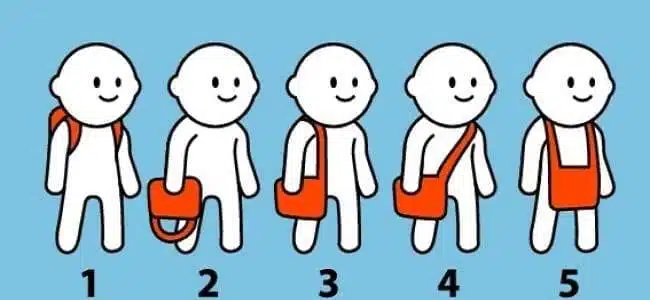 5 طرق لحمل الحقيبة تكشف طبيعة شخصيتك