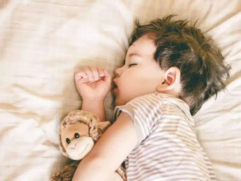 تنظيم النوم عند الاطفال