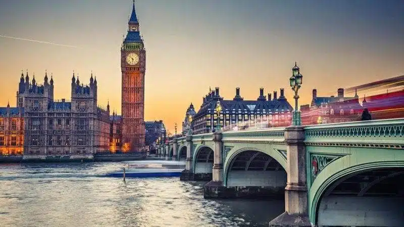 لندن مدينة الملوك عاصمة اوروبا الساحرة