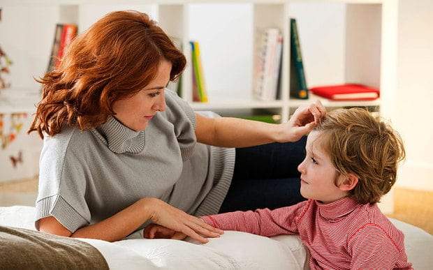 5 عبارات شائعة لا ينصح الآباء والأمهات بترديدها على مسامع الأبناء