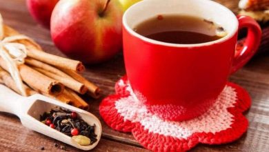 تناول التفاح وشرب الشاي للحد من الإصابة بالسرطان وأمراض القلب