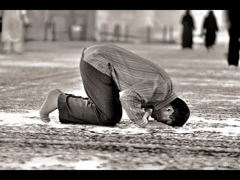 الصلاة في الإسلام.. أنواعها وشروطها وفضائلها