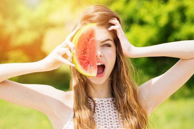 فوائد البطيخ للشعر وكيفية الاستخدام