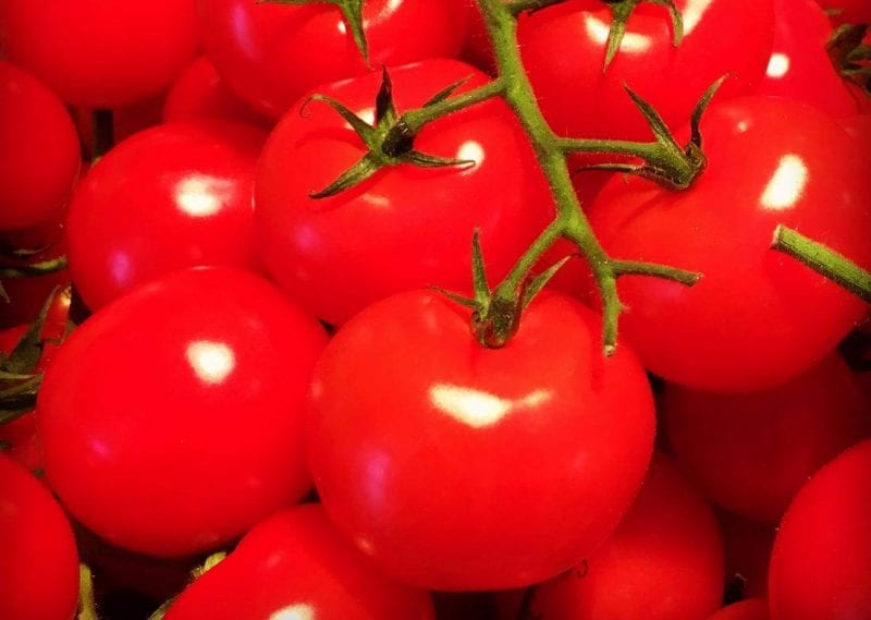 فوائد الطماطم الكرزية للكبار والصغار