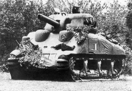 كيف انتقلت الدبابات المطاطية من أرض المعركة إلى منازلنا؟