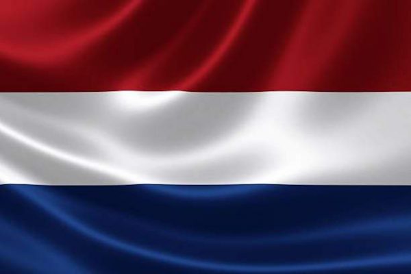 من هولندا إلى نيذرلاند.. ولماذا تلجأ بعض الدول إلى تغيير أسمائها؟