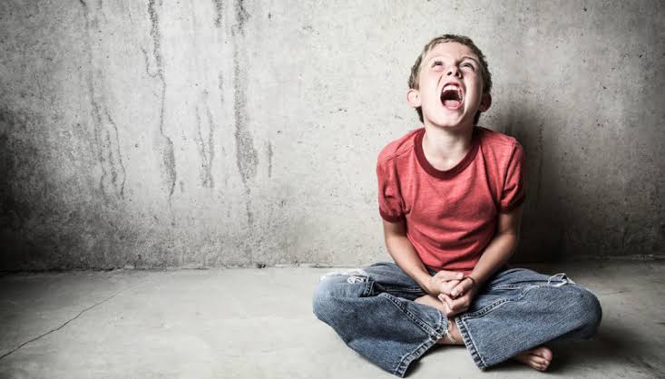 ما أعراض الذهان عند الأطفال وهل يمكن علاجه؟