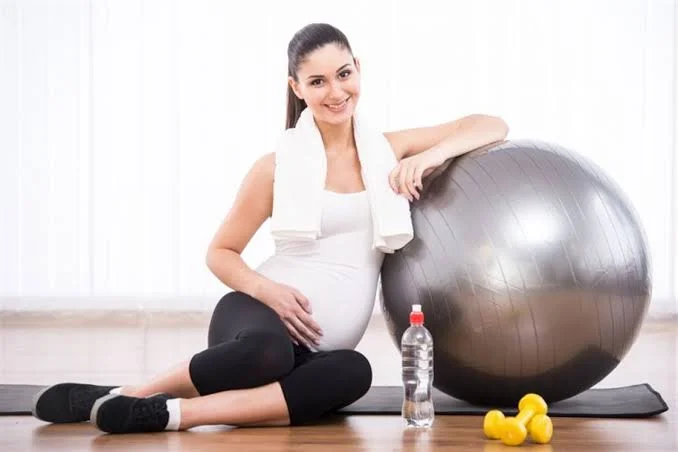 تمارين الكرة للحامل في الشهر التاسع 
