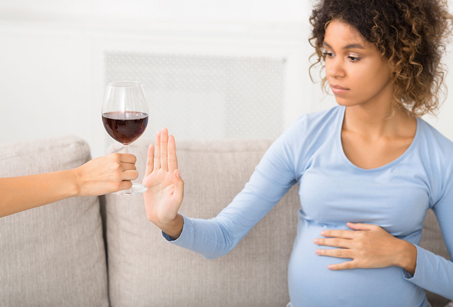 مشروبات ممنوعة للحامل في الشهور الأولى