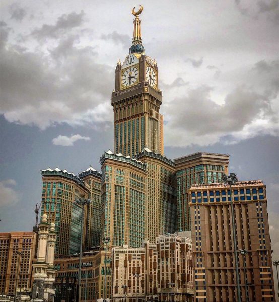 ساعة مكة أكبر ساعات العالم