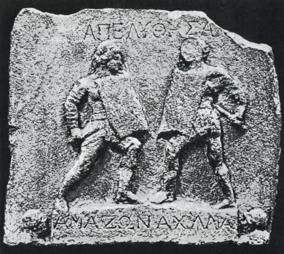 هل شاركت النساء في حلبات الموت الرومانية حقا؟