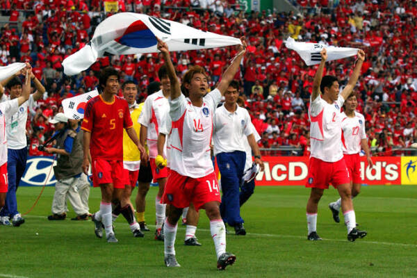 كأس العالم 2002.. معجزة كوريا الجنوبية المدللة بالتحكيم