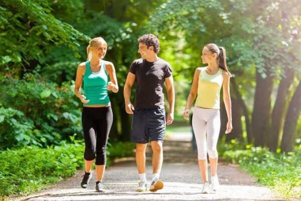 رياضة المشي مفيدة جدا لمرضى السكر وضغط الدم