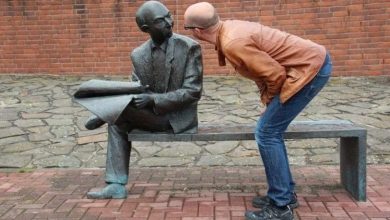 كيف تصارح الشخص الثرثار دون أن تجرحه؟