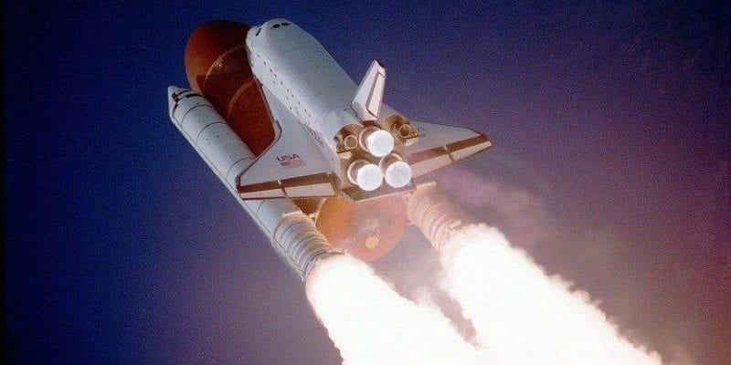 كيف تنطلق الصواريخ في الفضاء دون أوكسجين؟
