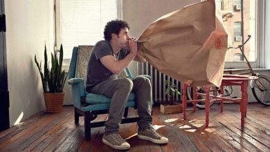 عند نوبات الهلع لماذا يتنفس البعض في أكياس ورقية؟