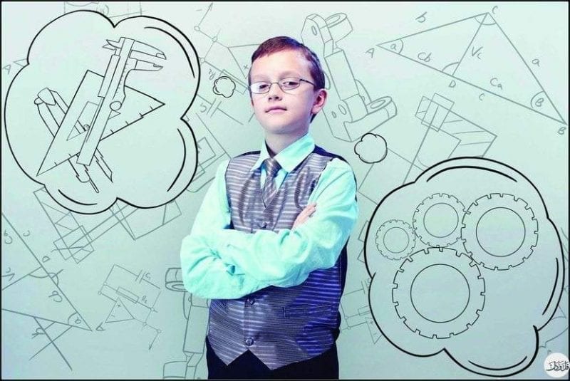 كيف تنشئ طفلا مبدعا وعبقريا؟