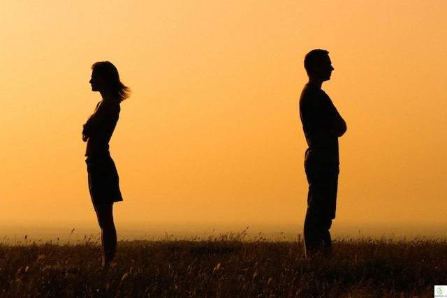 كيف نتعامل مع شريك الحياة العنيد؟