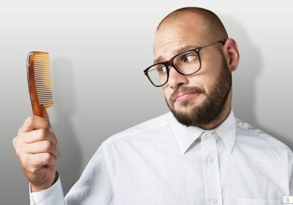 عكس المتوقع.. للصلع فوائد صحية ونفسية أيضا!