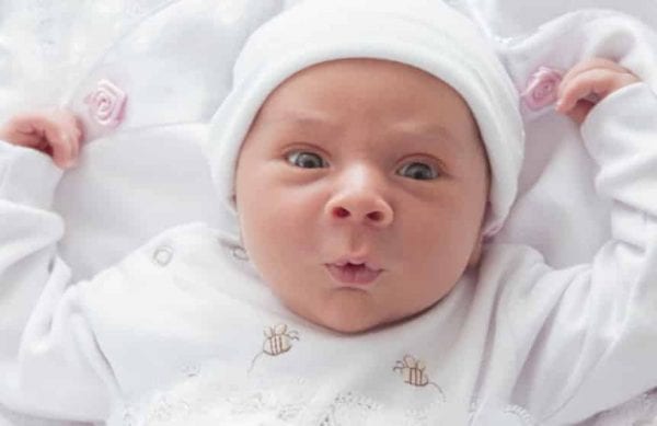 "يجري في عروقه كوب من الدماء" وحقائق أخرى عن الطفل تقرأها لأول مرة