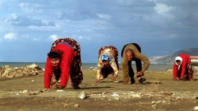 آل أولاس.. الحالة العجيبة أسرة تسير على أربع!