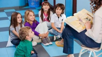 العمل مع الأطفال.. فوائد عدة لا تخلو من بعض الأضرار