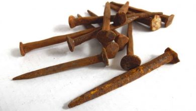 ن الحقيقة والكذب.. هل يسبب المسمار الصدئ التيتانوس