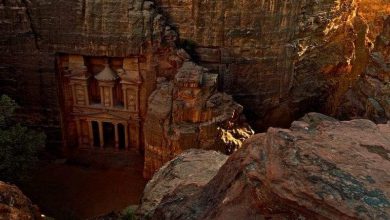 مدينة البتراء.. معجزة الأردن الأثرية التي صارت إحدى عجائب الدنيا بالعصر الحديث