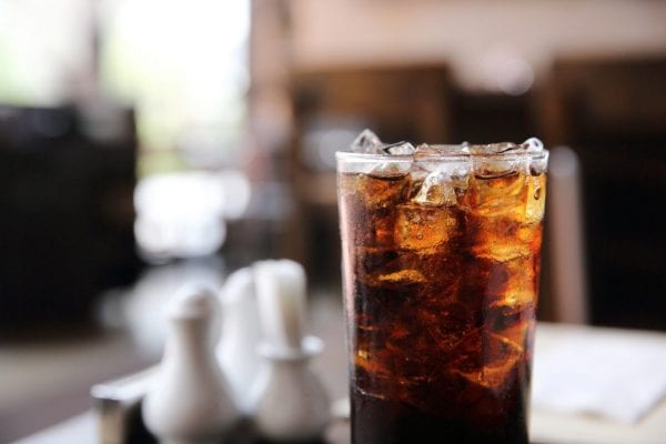 هشاشة العظام المشروبات الغازية