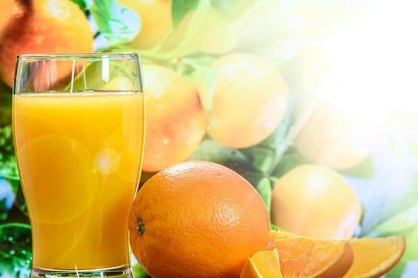 4 أطعمة تسبب دهون البطن 4 أطعمة تسبب دهون البطن