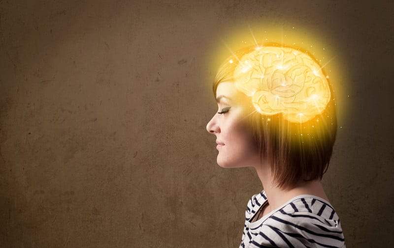 التواصل مع الغرباء ومشاهدة السينما.. حيل تحسن من التفكير الإبداعي