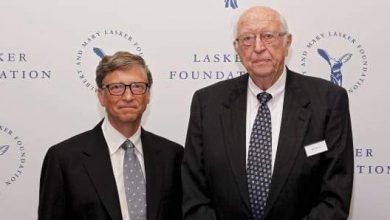 كيف ساهم بيل جيتس الأب في ظهور ستاربكس؟