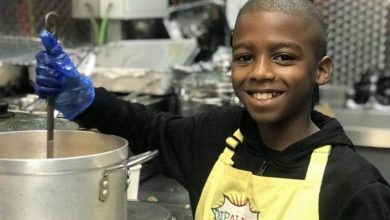 أصغر طباخ في العالم.. مرضت والدته فصار طاهيا محترفا في الـ11 من العمر