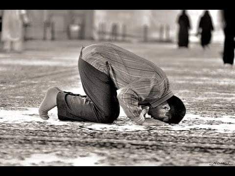 الصلاة في الإسلام.. أنواعها وشروطها وفضائلها