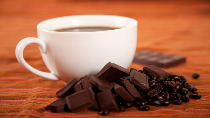قهوة وشوكولاتة