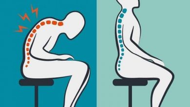 التفكير.. و7 عادات يومية تدمر العمود الفقري