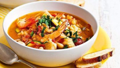 طريقة عمل شوربة السي فود