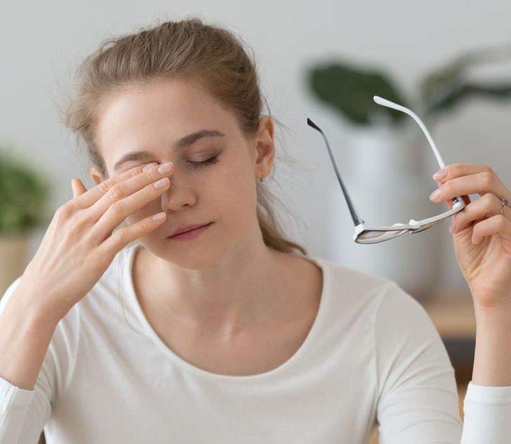 أشهر مخاطر استخدام الهاتف على مدار اليوم