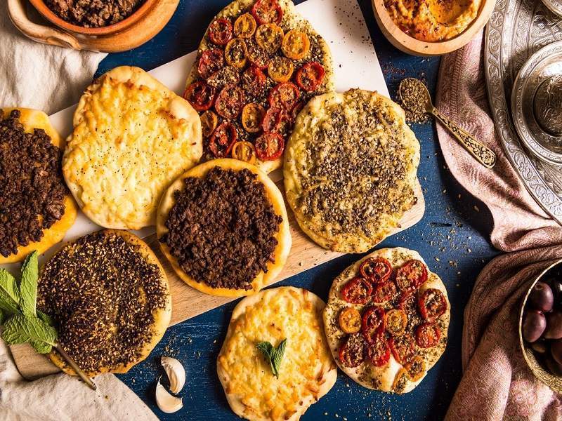 طريقة عمل المناقيش السورية