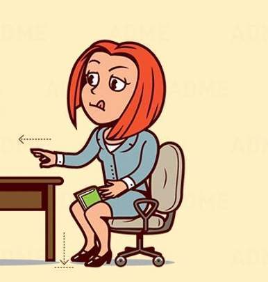 أثناء الراحة من العمل.. تمرينات بسيطة يمكن تنفيذها دون ملاحظة أحد