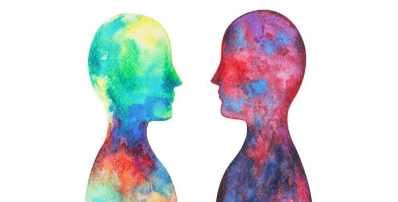 التحدث مع النفس.. وحقائق نفسية مفيدة
