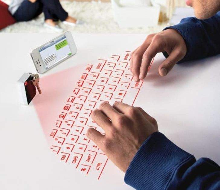 أدوات منزلية تسافر بأصحابها إلى المستقبل
